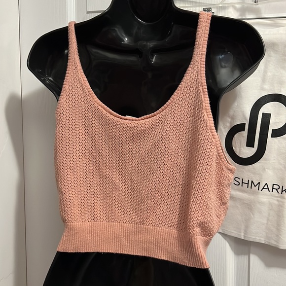 Crochet boho rose Crop top 💕💜 - Picture 4 of 6